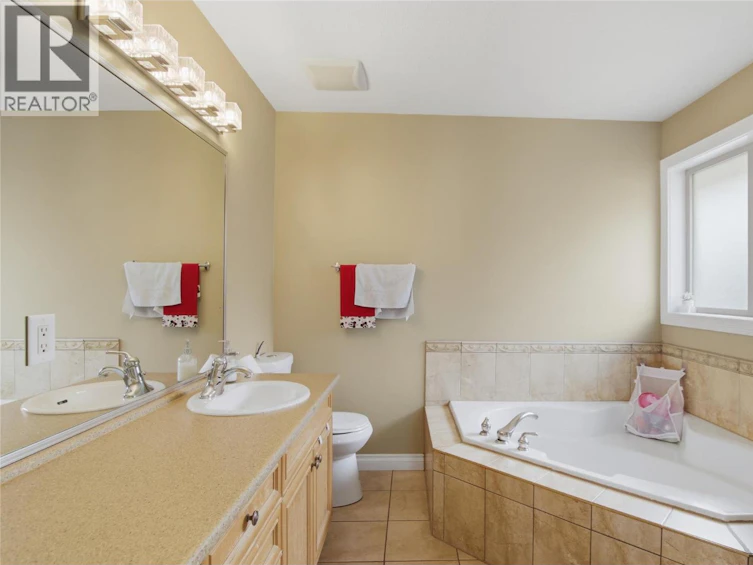 819 Arlington Court, Kamloops, BC, V2B 8T5 - 33