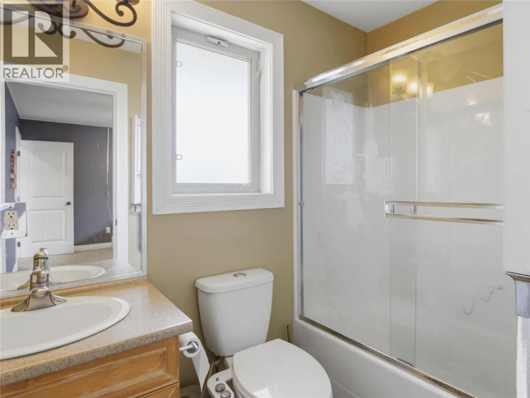 819 Arlington Court, Kamloops, BC, V2B 8T5 - 36
