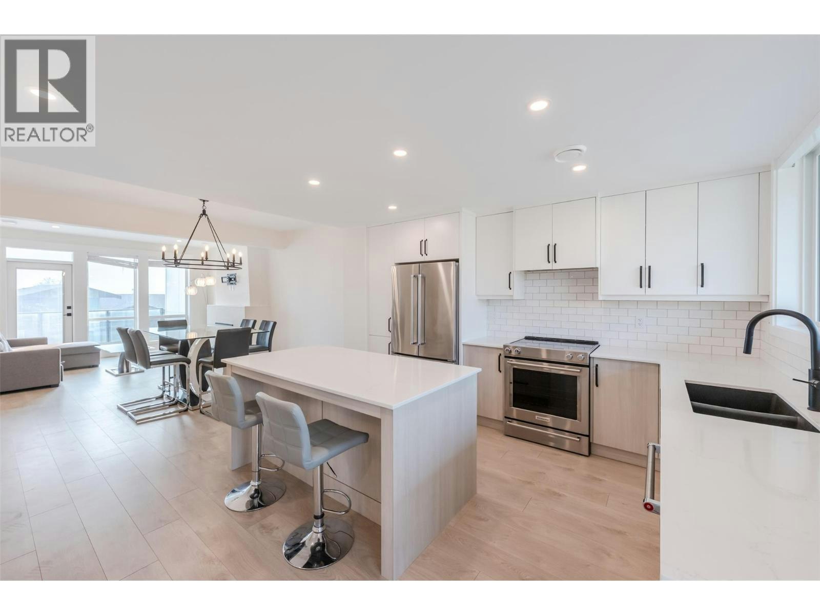 52-8000 Vedette Drive, Osoyoos, BC, V0H 1V2 - 16