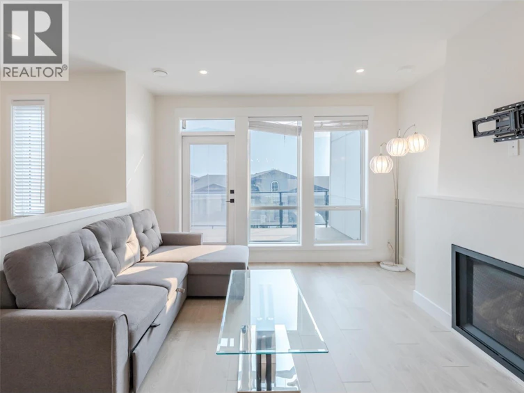 52-8000 Vedette Drive, Osoyoos, BC, V0H 1V2 - 3