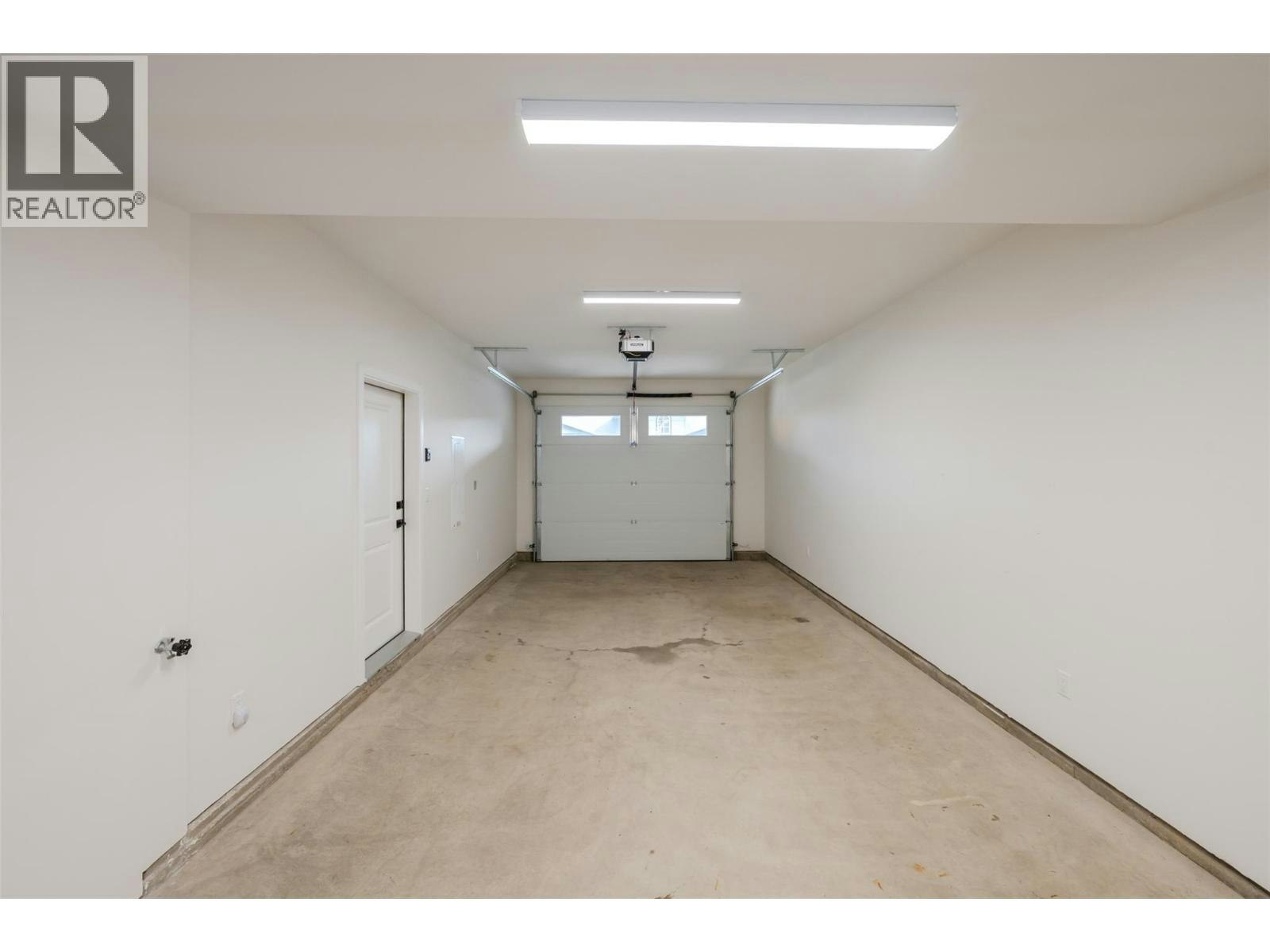 52-8000 Vedette Drive, Osoyoos, BC, V0H 1V2 - 43