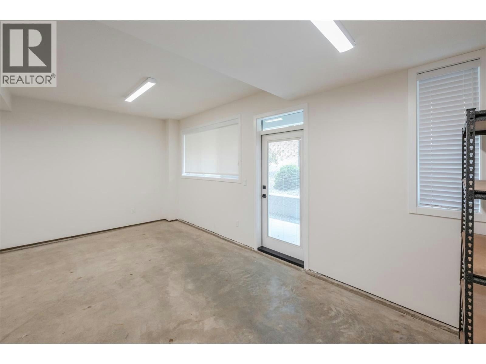 52-8000 Vedette Drive, Osoyoos, BC, V0H 1V2 - 44