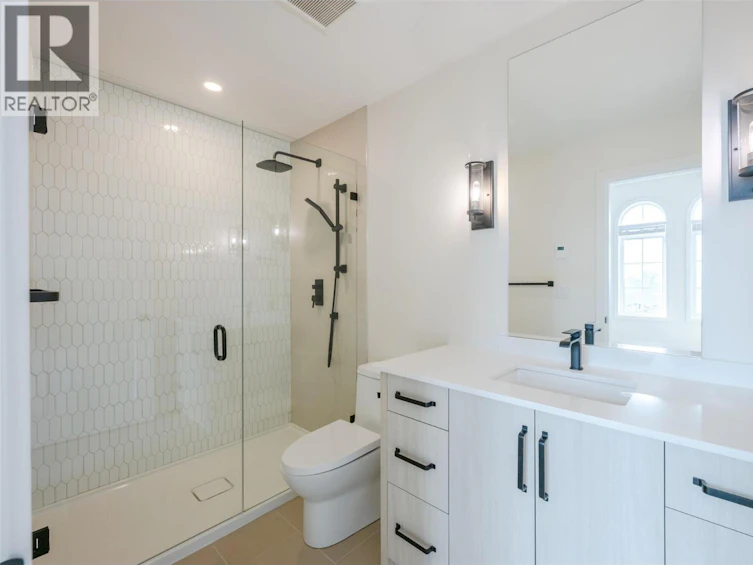 52-8000 Vedette Drive, Osoyoos, BC, V0H 1V2 - 33