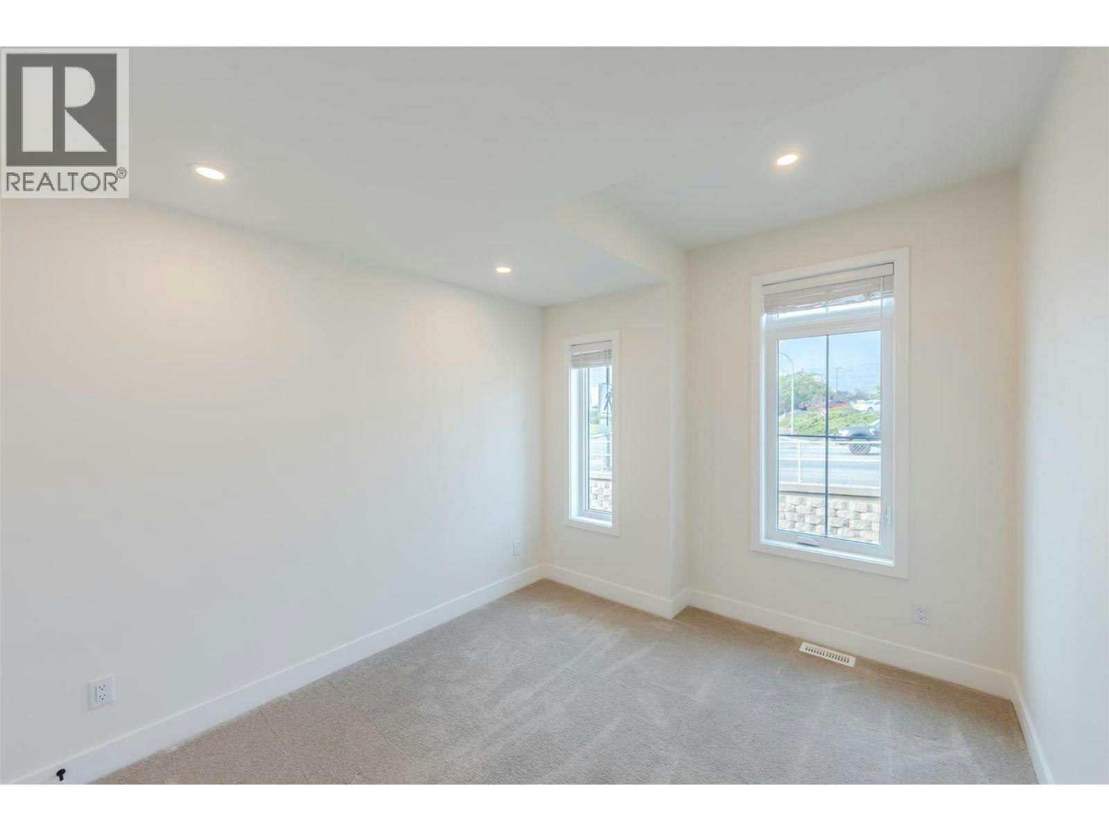 52-8000 Vedette Drive, Osoyoos, BC, V0H 1V2 - 37