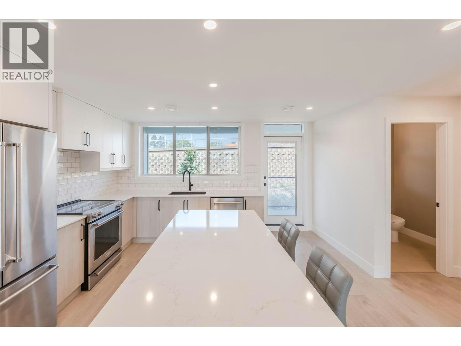 52-8000 Vedette Drive, Osoyoos, BC, V0H 1V2 - 14