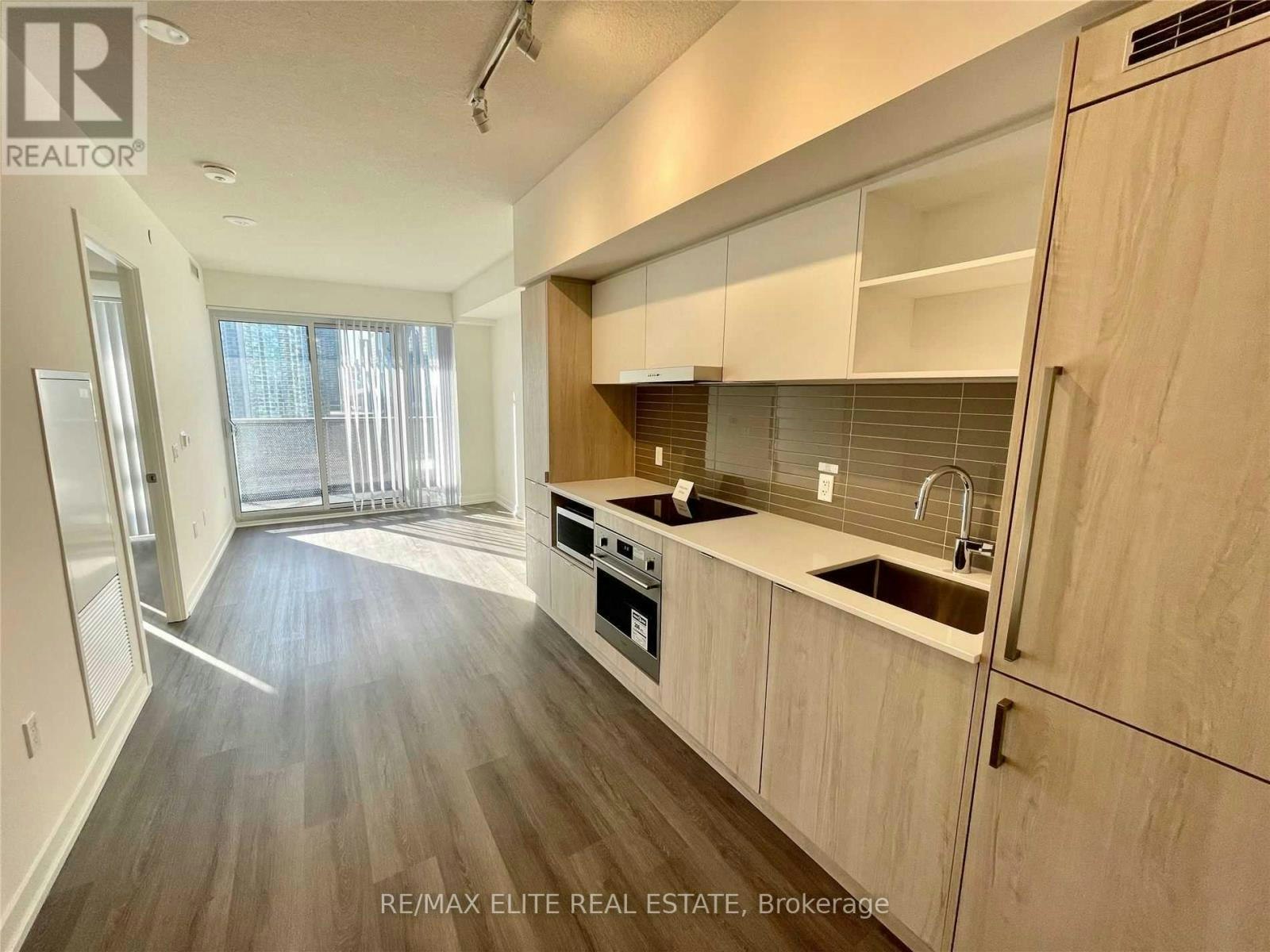 1912-138 Downes Street, Toronto, ON, M5E 0E4 - 2
