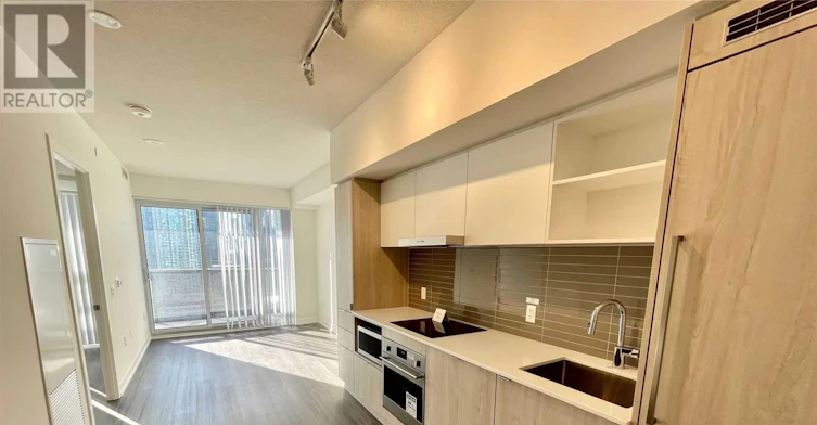 1912-138 Downes Street, Toronto, ON, M5E 0E4 - 2