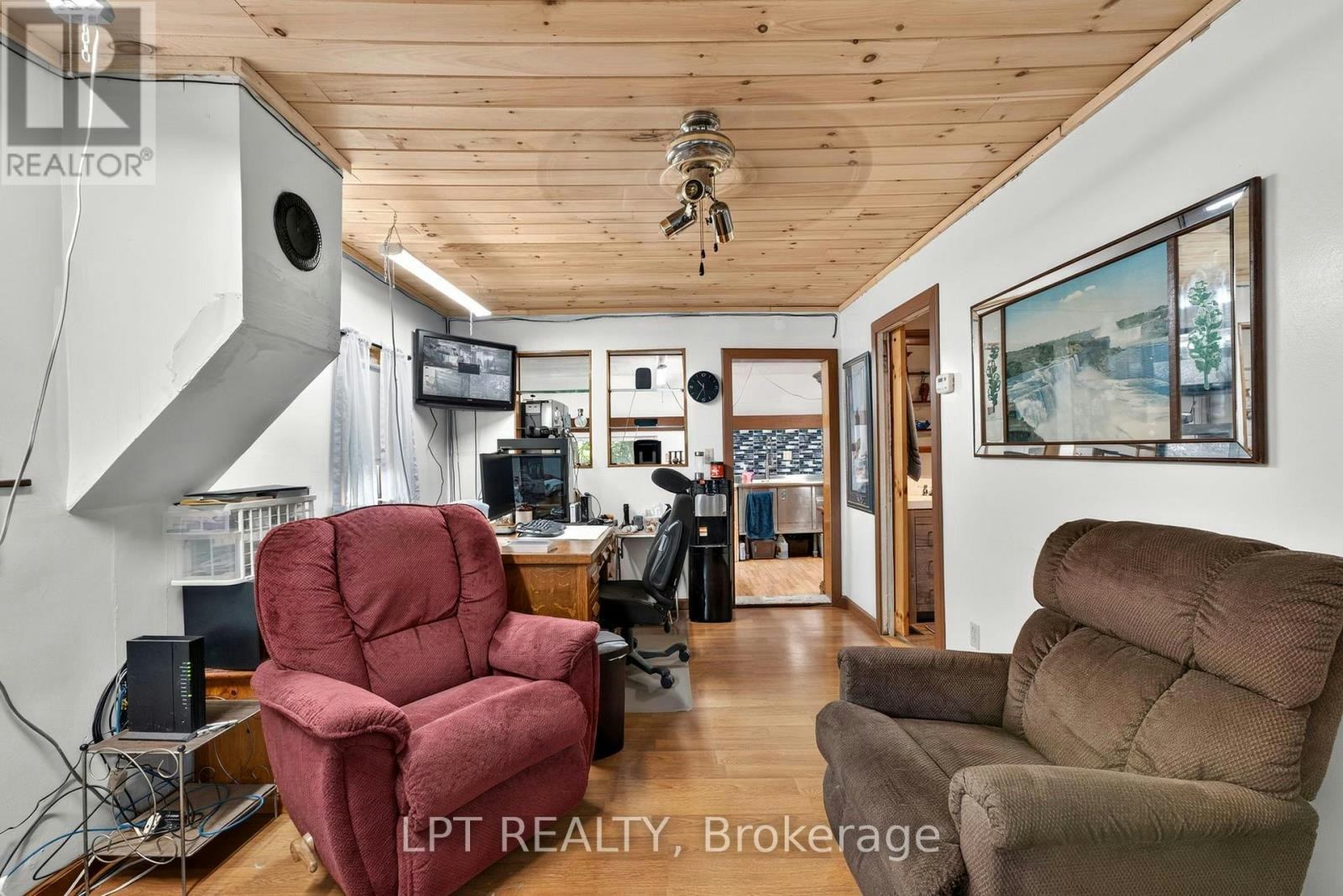 8349 Ravenswood Line, Lambton Shores, ON, N0M 1N0 - 16