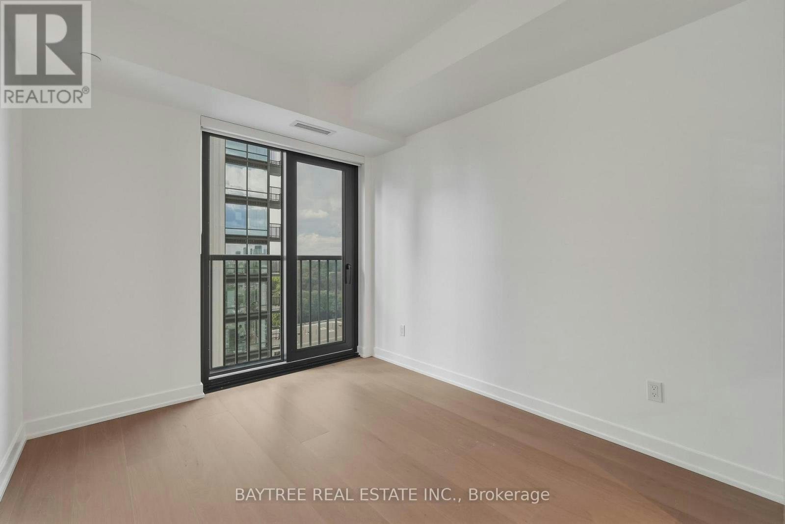 1715-89 Montclair Avenue, Toronto, ON, M5P 0A9 - 11