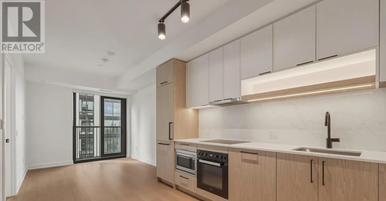 1715-89 Montclair Avenue, Toronto, ON, M5P 0A9 - 8