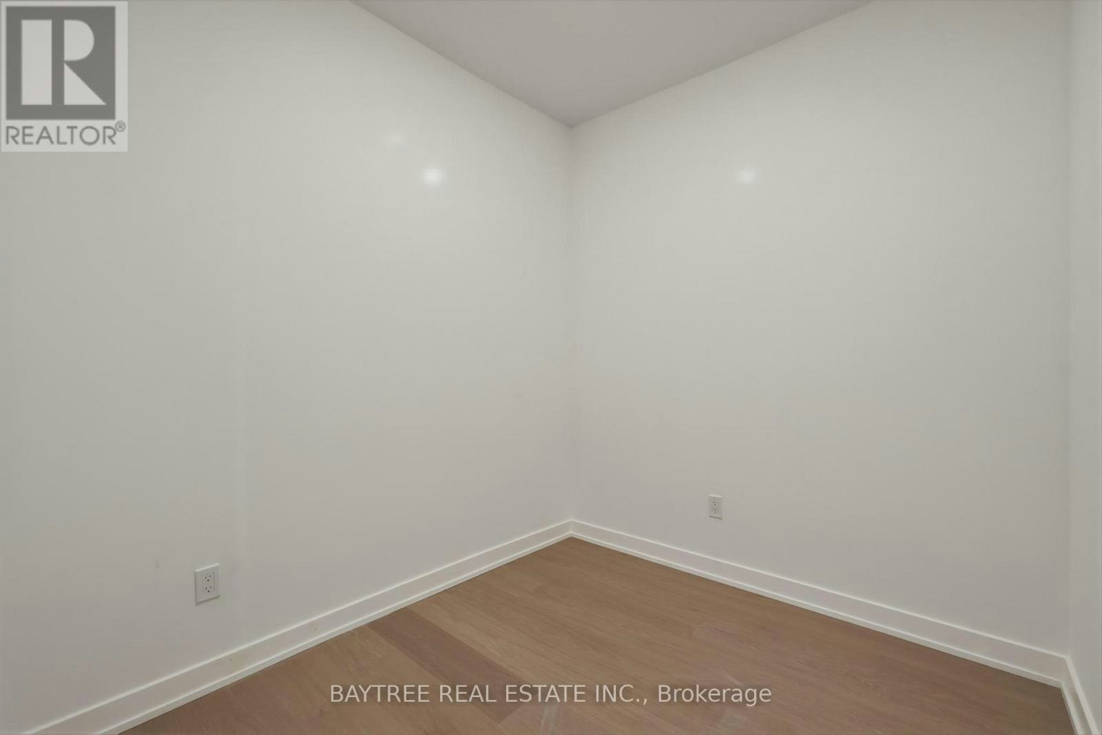 1715-89 Montclair Avenue, Toronto, ON, M5P 0A9 - 15