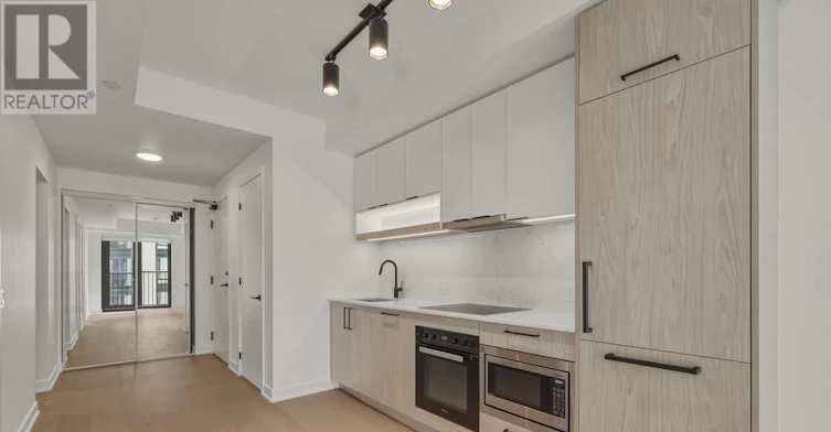1826-89 Montclair Avenue, Toronto, ON, M5P 0A9 - 15