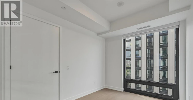 1726-89 Montclair Avenue, Toronto, ON, M5P 0A9 - 8