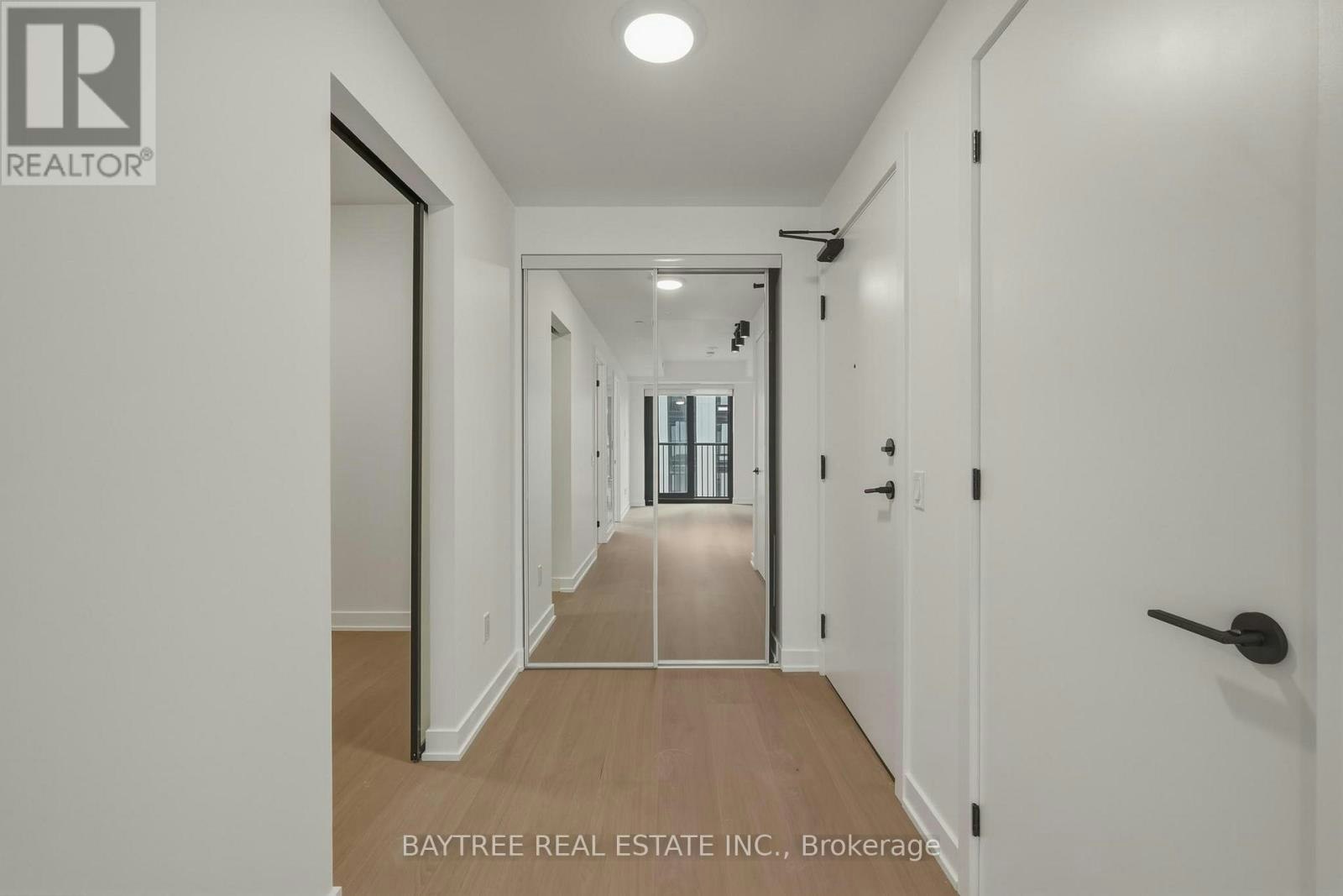 1726-89 Montclair Avenue, Toronto, ON, M5P 0A9 - 10