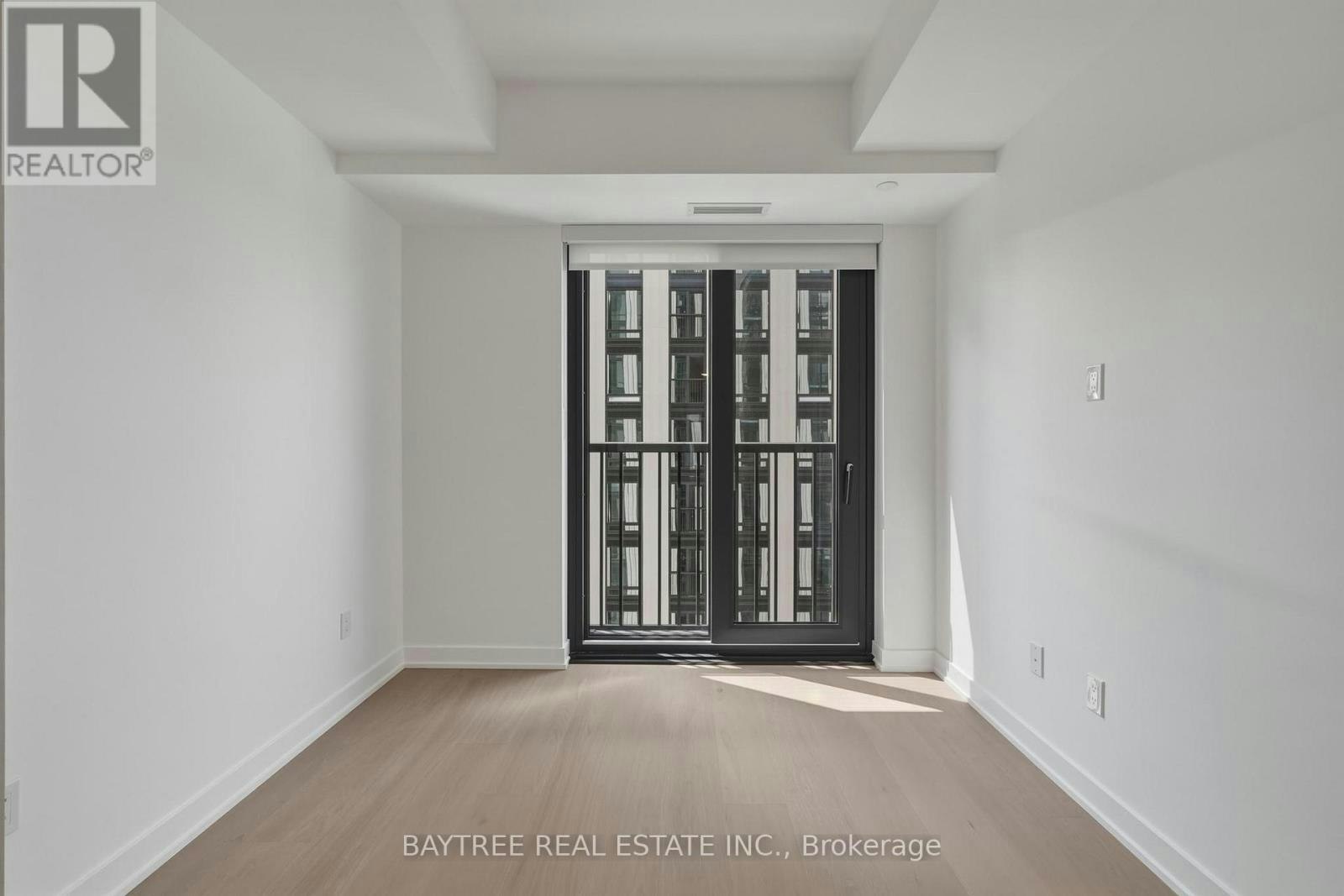 1726-89 Montclair Avenue, Toronto, ON, M5P 0A9 - 2