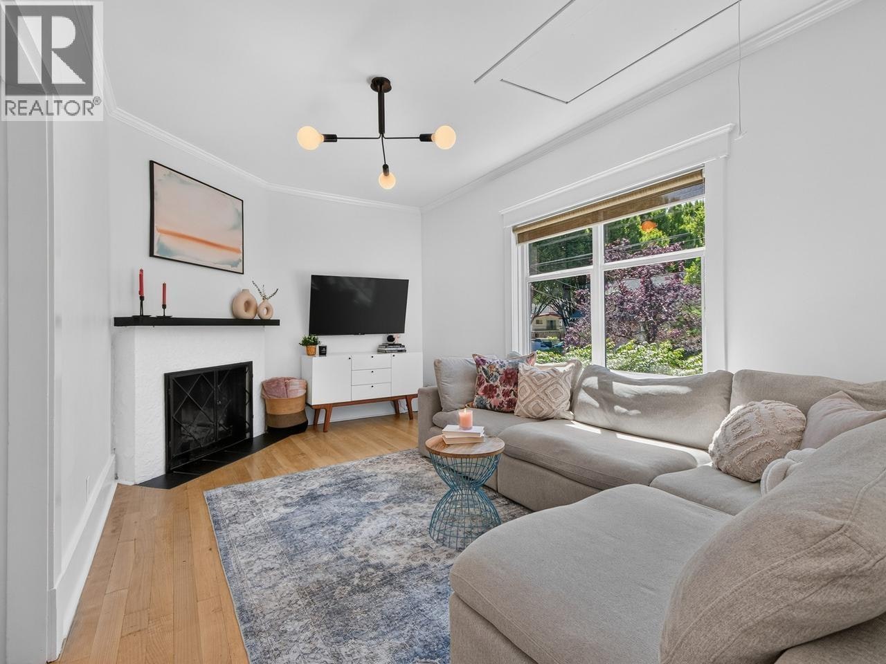 3730 Windsor Street, Vancouver, BC, V5V 4N7