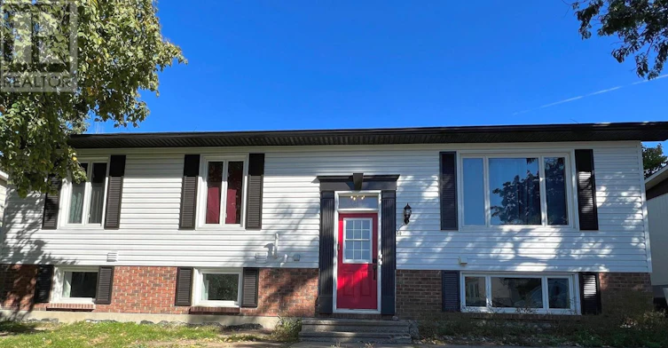2 50 Upper Fringewood Drive, Ottawa, ON, K2S 1T8