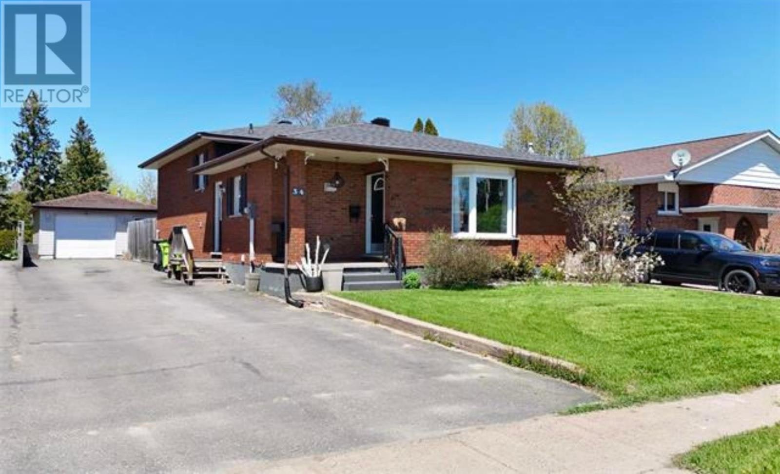 34 Robin Street, Sault Ste. Marie, ON, P6A 5X9