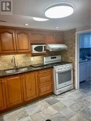 3589 Birchmeadow Crescent, Mississauga, ON, L4Y 3R8 - 16