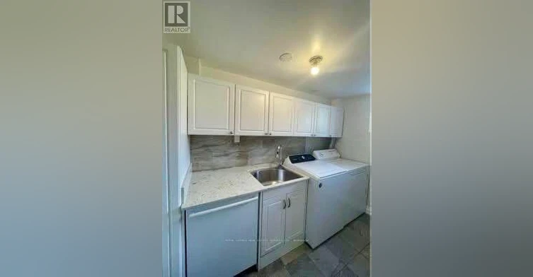 3589 Birchmeadow Crescent, Mississauga, ON, L4Y 3R8 - 12