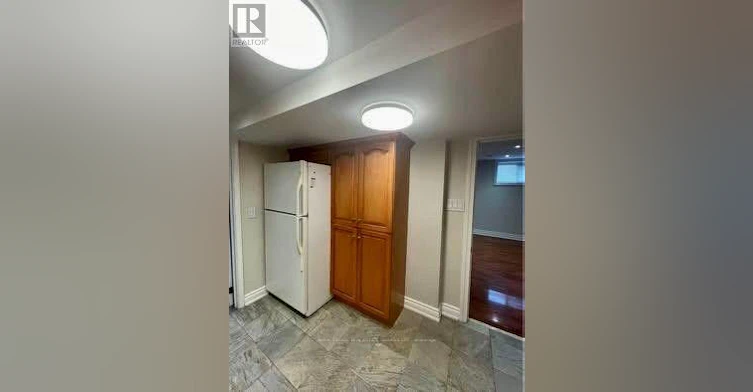 3589 Birchmeadow Crescent, Mississauga, ON, L4Y 3R8 - 14