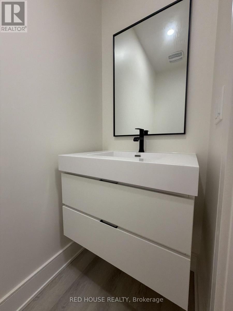 69 Everett Common, St. Catharines, ON, L2P 0H1 - 12