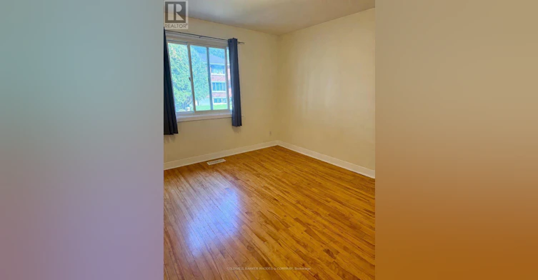 1-2484 Carlsen Avenue, Ottawa, ON, K1V 8G3 - 8