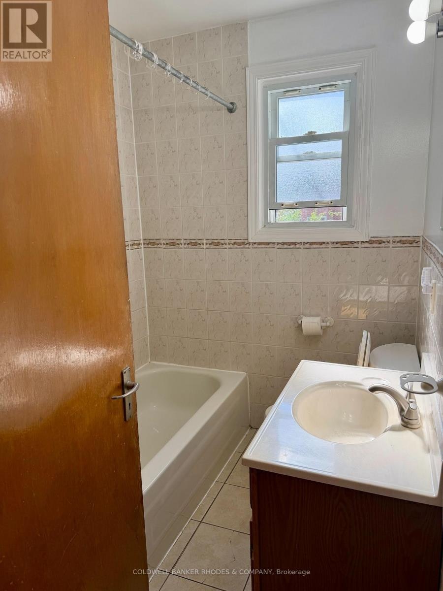 1-2484 Carlsen Avenue, Ottawa, ON, K1V 8G3 - 12