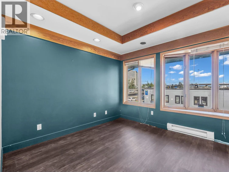 1366 SW Marine Drive, Vancouver, BC, V6P 5Z9 - 9
