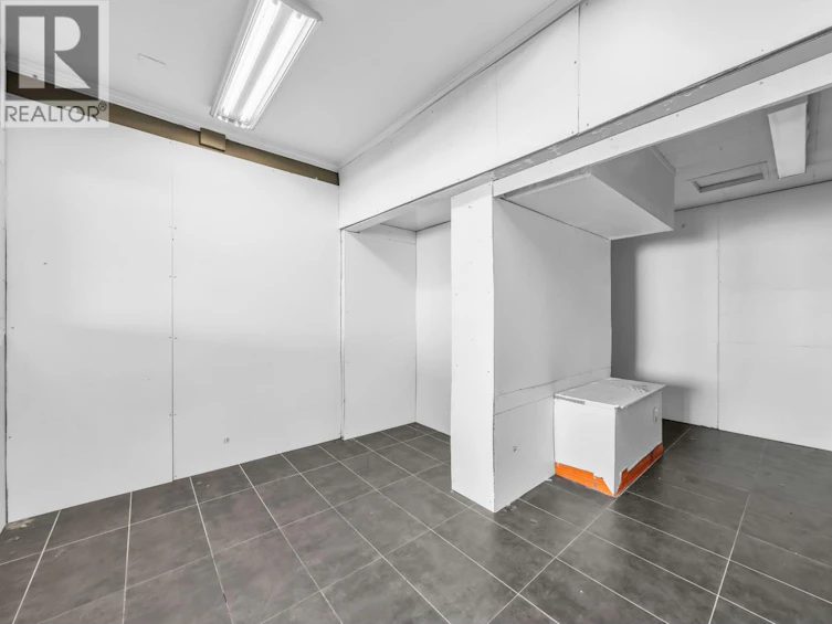 1366 SW Marine Drive, Vancouver, BC, V6P 5Z9 - 24