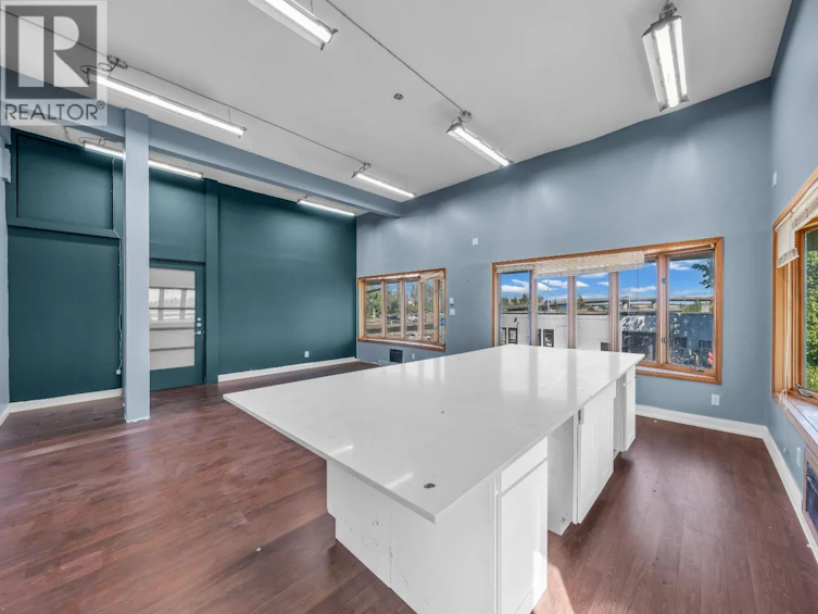 1366 SW Marine Drive, Vancouver, BC, V6P 5Z9 - 13