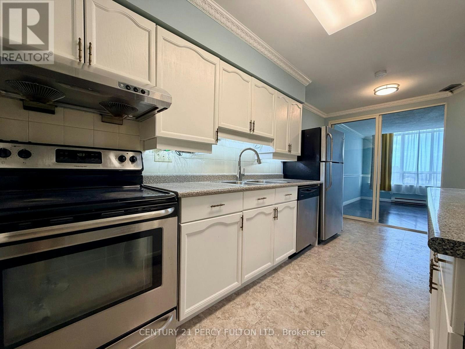 175 Bamburgh Circle, Toronto, ON, M1W 3X8 - 8
