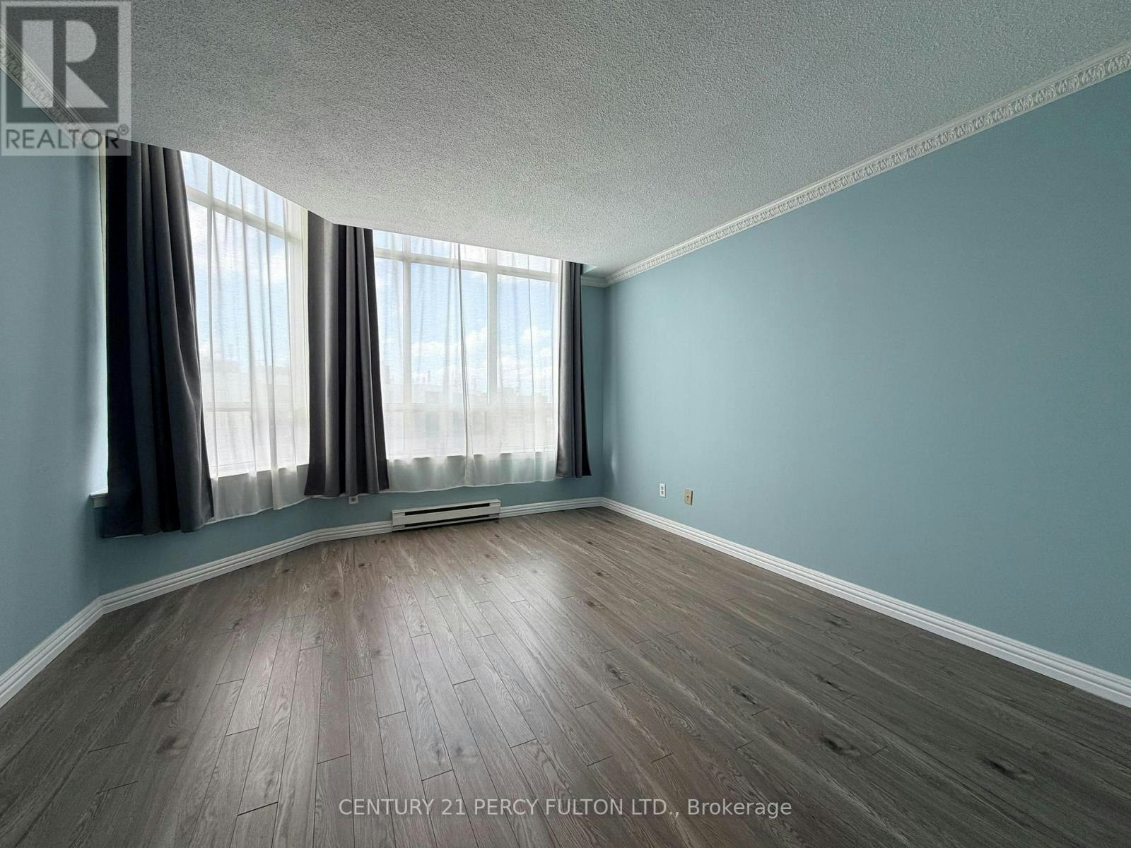 175 Bamburgh Circle, Toronto, ON, M1W 3X8 - 17
