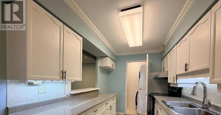 175 Bamburgh Circle, Toronto, ON, M1W 3X8 - 6