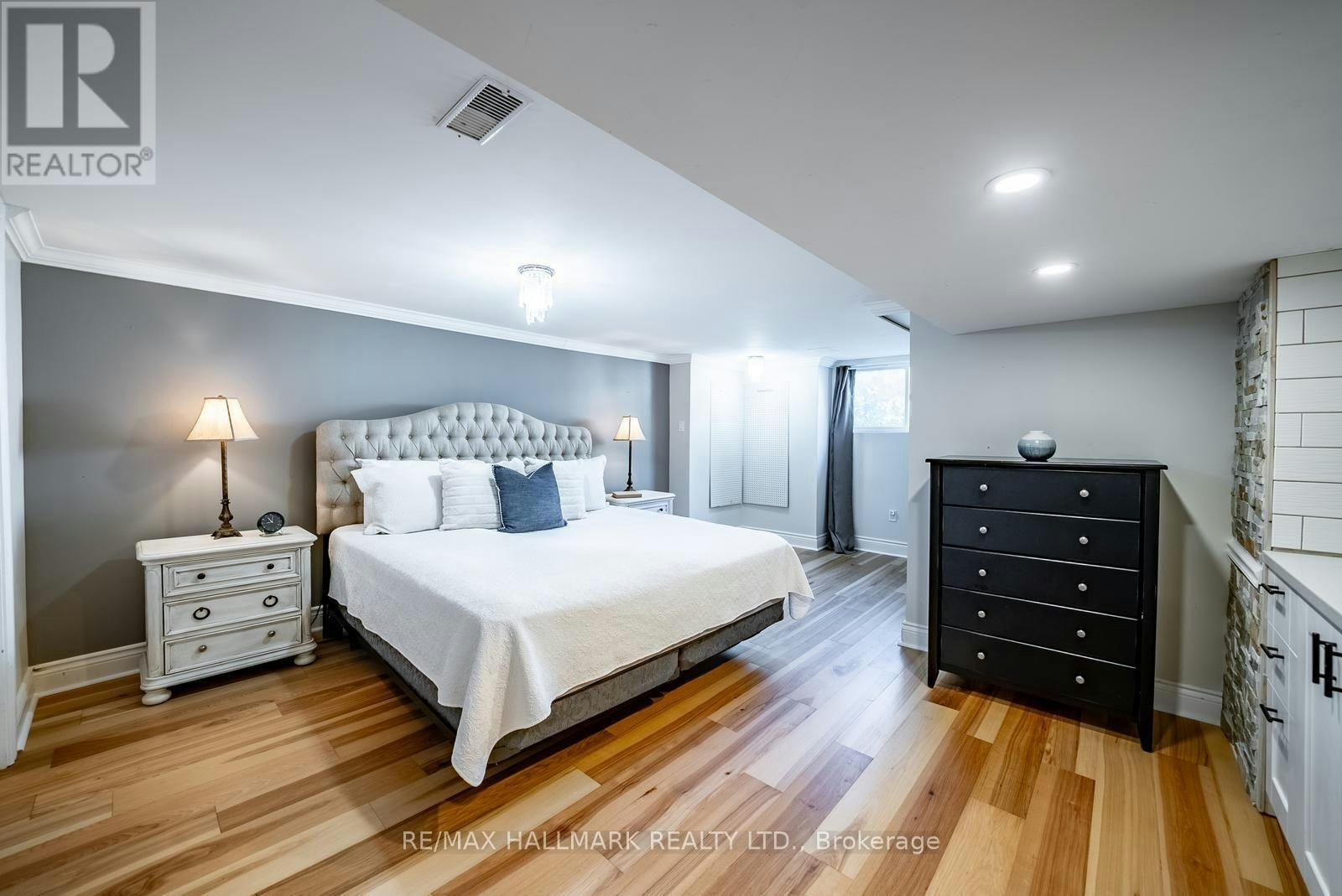 5104 Aurora Road, Whitchurch-Stouffville, ON, L4A 3K1 - 26