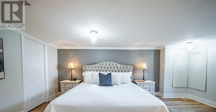 5104 Aurora Road, Whitchurch-Stouffville, ON, L4A 3K1 - 25