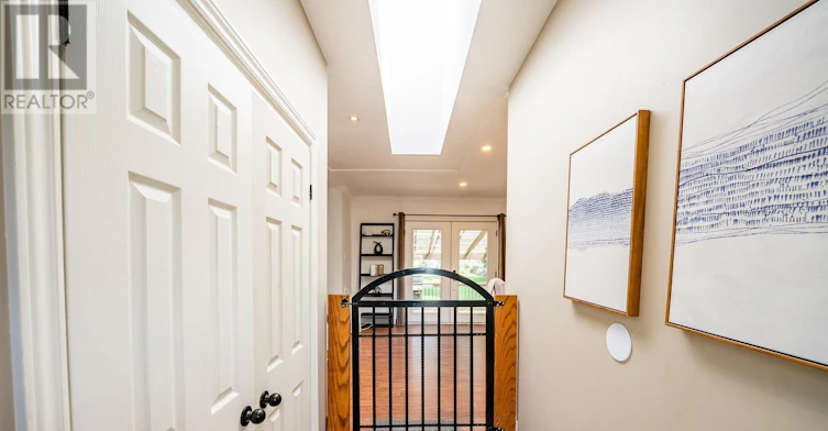 5104 Aurora Road, Whitchurch-Stouffville, ON, L4A 3K1 - 12