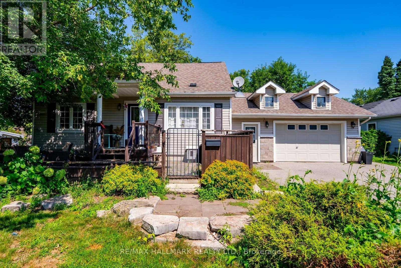 5104 Aurora Road, Whitchurch-Stouffville, ON, L4A 3K1 - 5