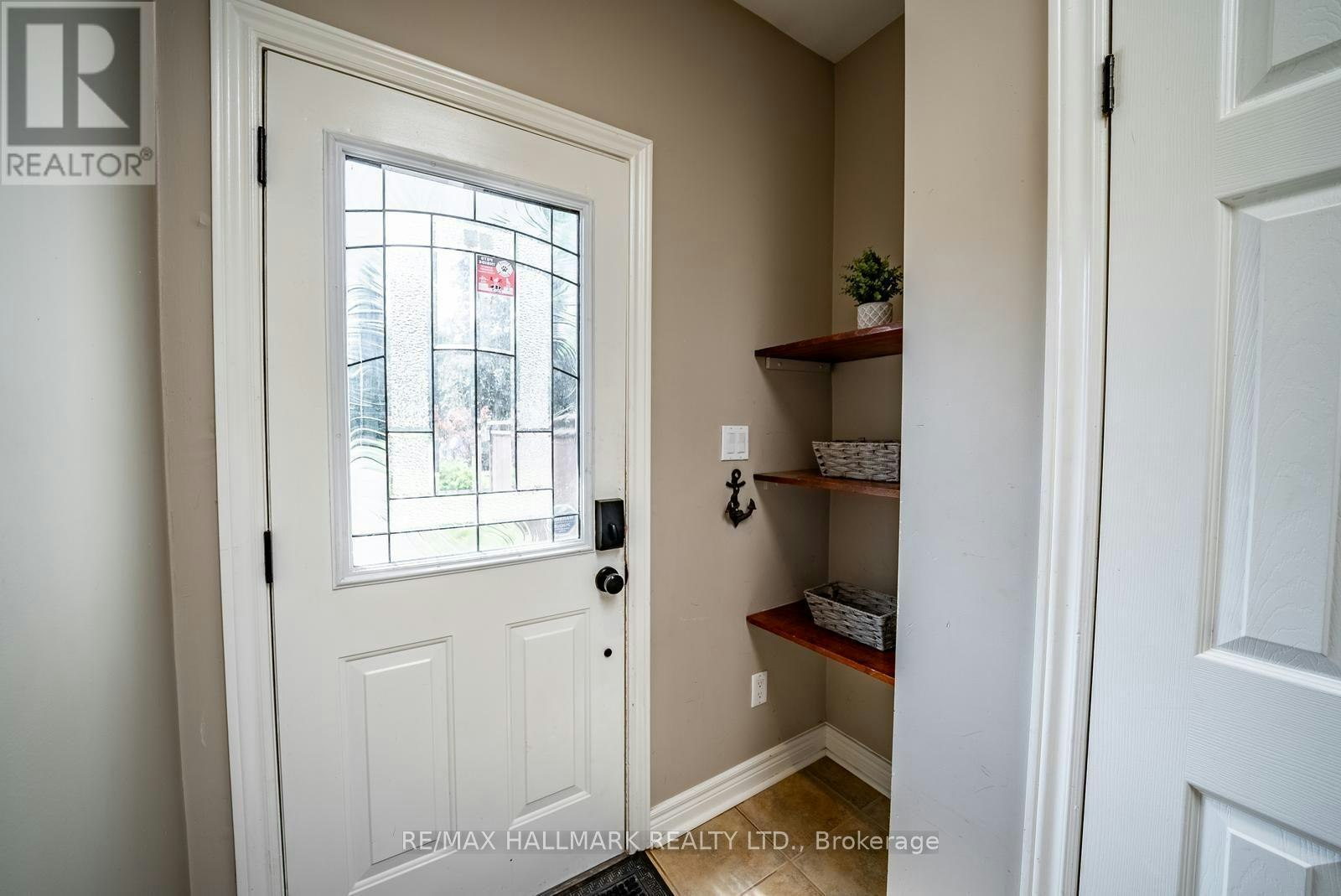 5104 Aurora Road, Whitchurch-Stouffville, ON, L4A 3K1 - 11