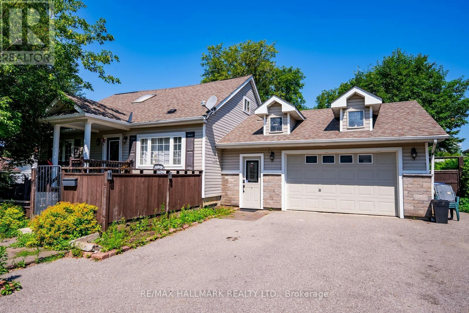 5104 Aurora Road, Whitchurch-Stouffville, ON, L4A 3K1 - 4