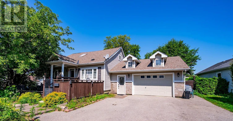 5104 Aurora Road, Whitchurch-Stouffville, ON, L4A 3K1