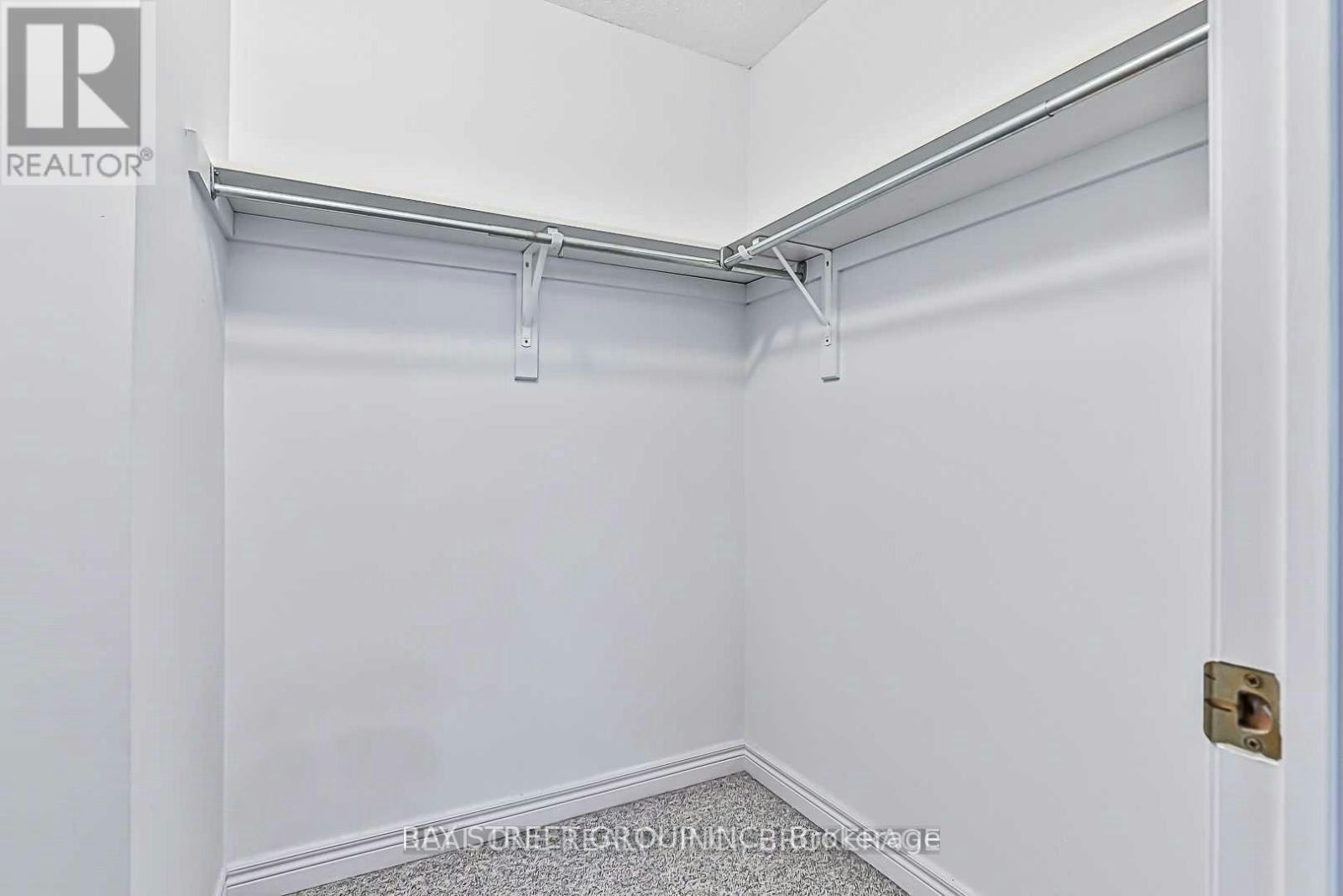 523 Ainsworth Drive, Newmarket, ON, L3Y 8W9 - 19