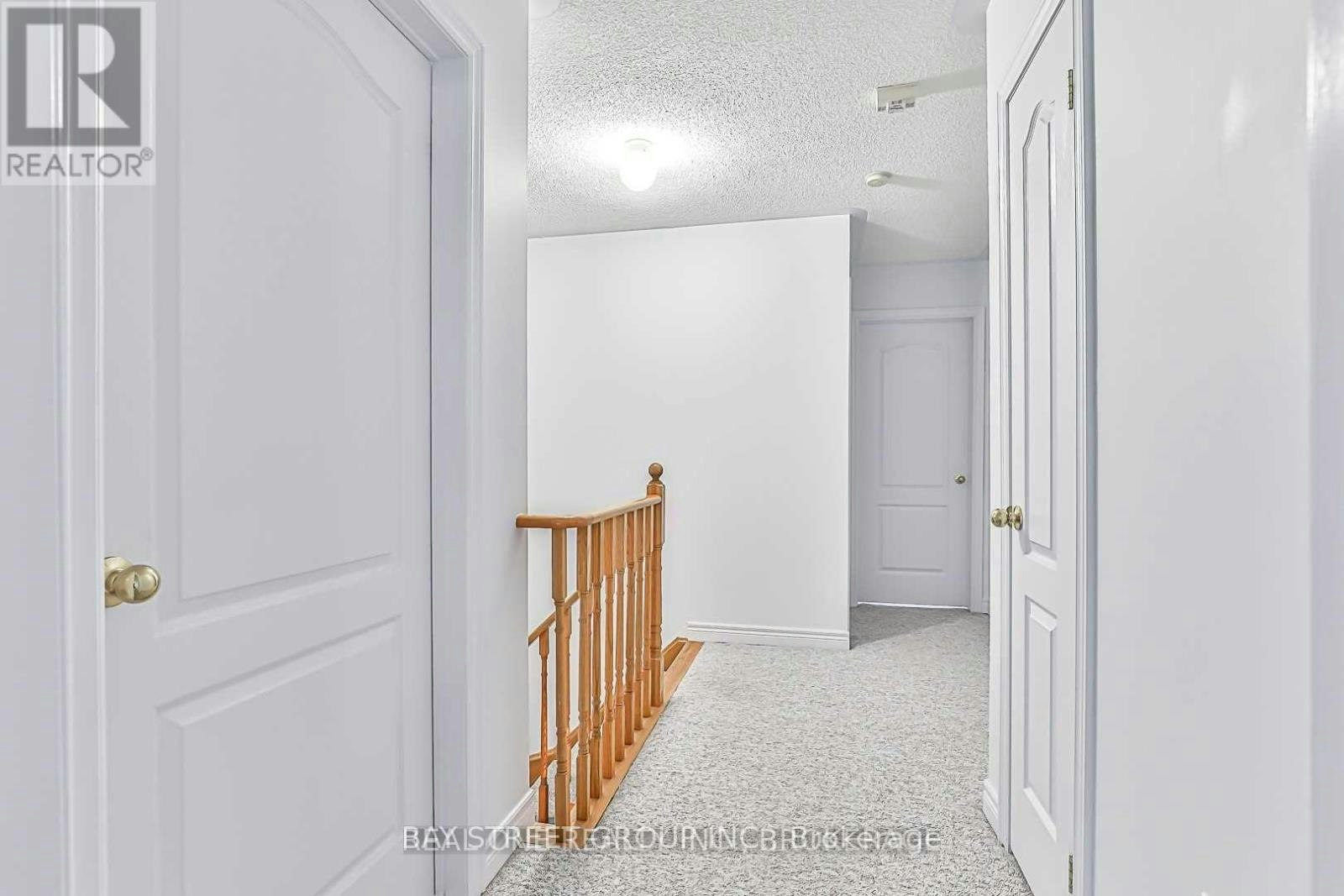 523 Ainsworth Drive, Newmarket, ON, L3Y 8W9 - 16