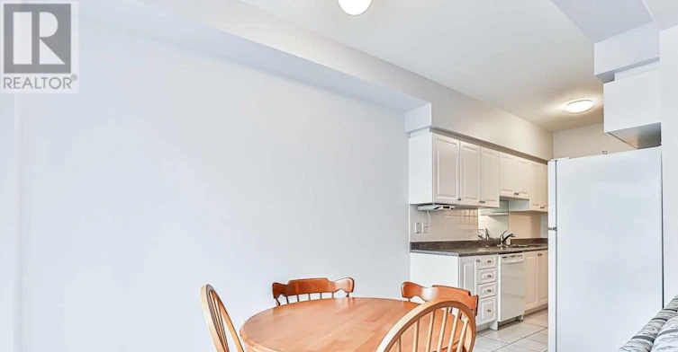 523 Ainsworth Drive, Newmarket, ON, L3Y 8W9 - 11