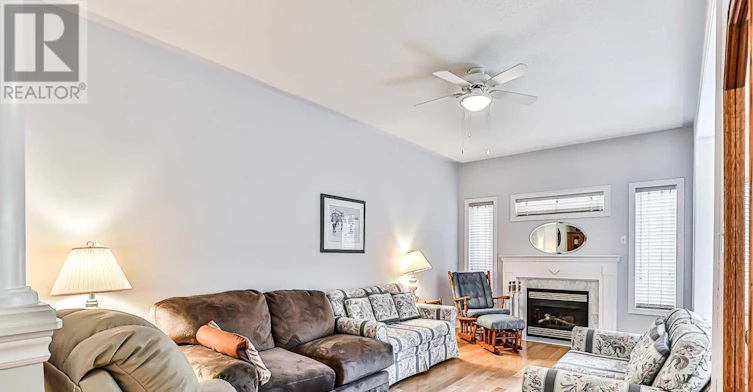 523 Ainsworth Drive, Newmarket, ON, L3Y 8W9 - 8