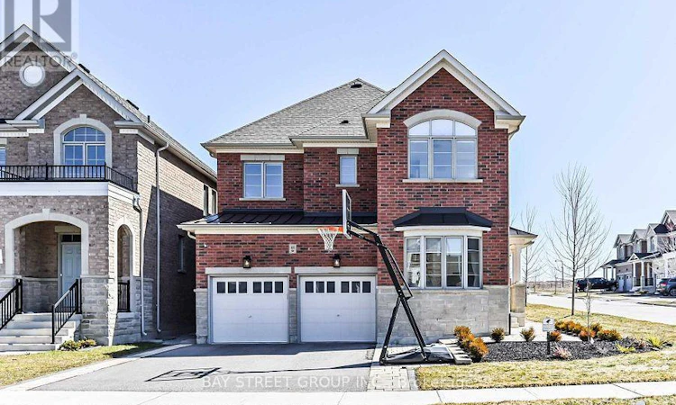 44 Clara May Avenue