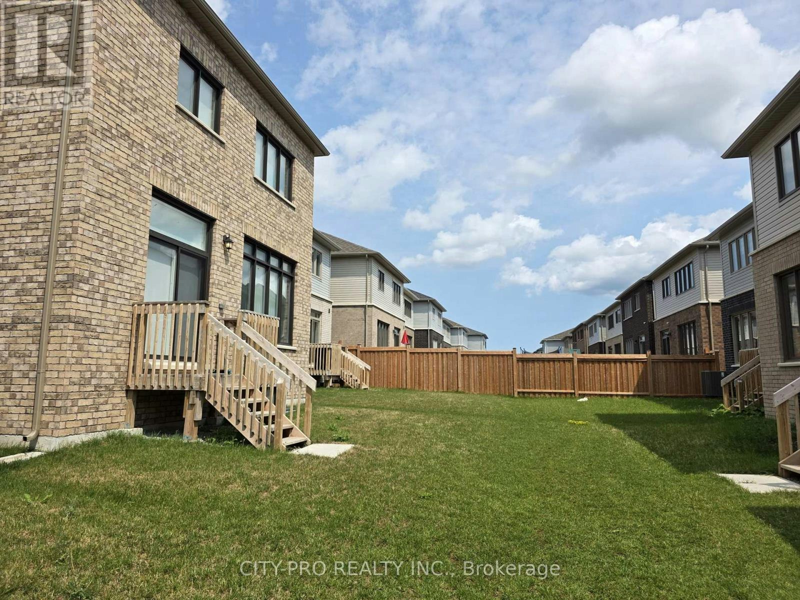 104 Shepherd Drive, Barrie, ON, L9S 2Z4 - 22