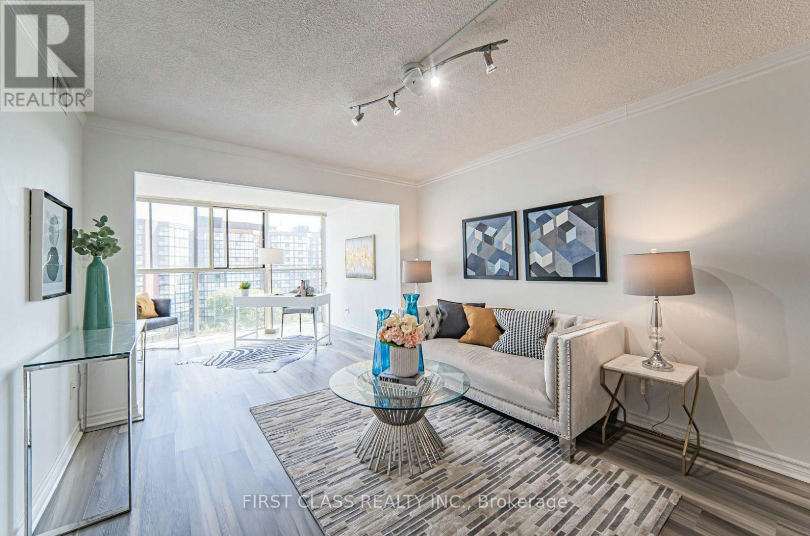 810-2091 Hurontario Street, Mississauga, ON, L5A 4E6