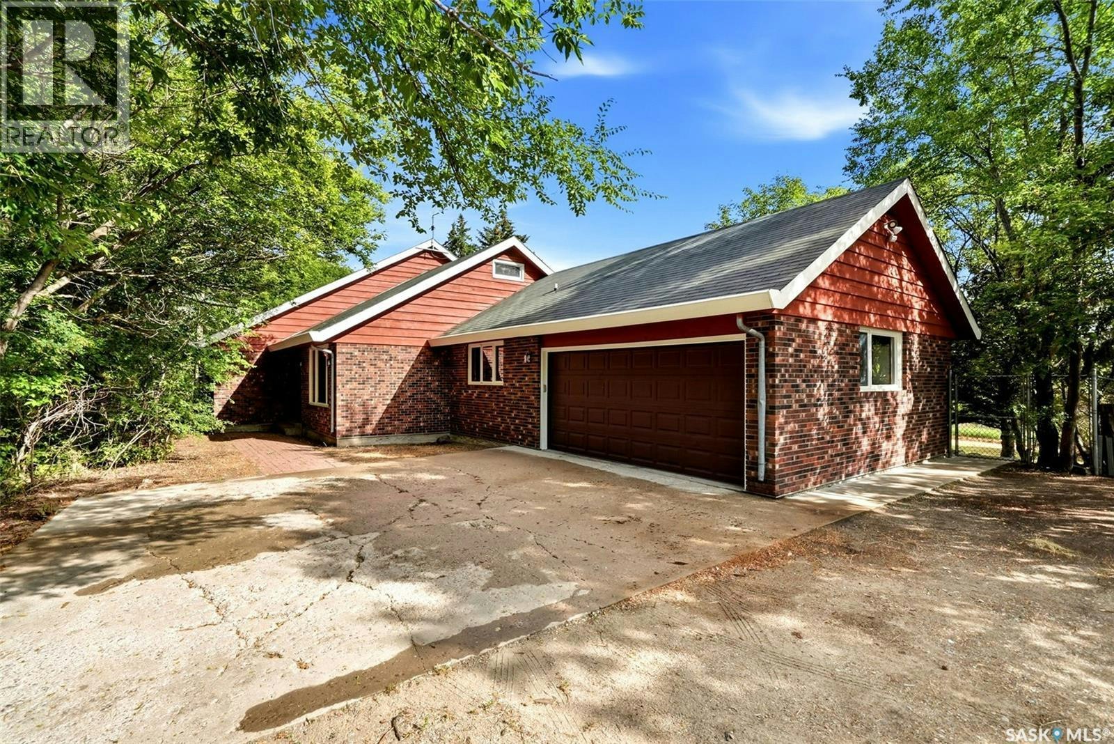 316 3rd Avenue, Edenwold, SK, S0G 1K0