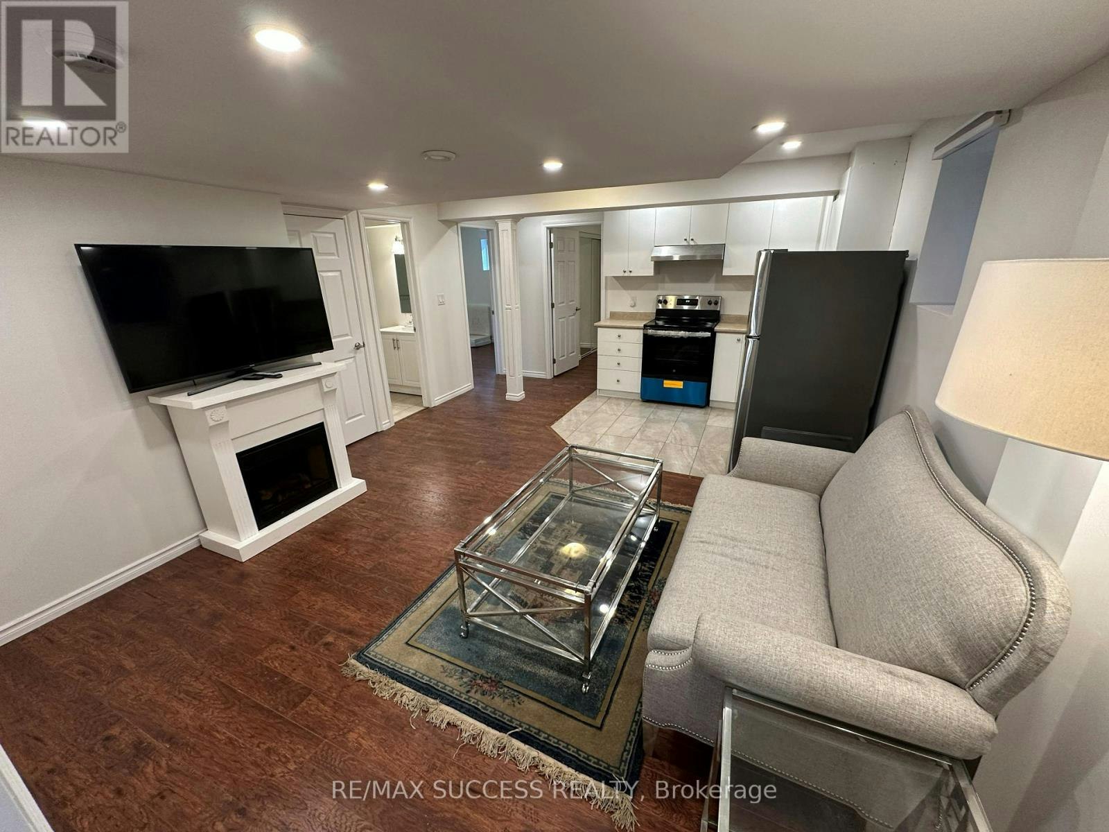 BASEMENT-916 Minchin Way, Milton, ON, L9T 7T6 3
